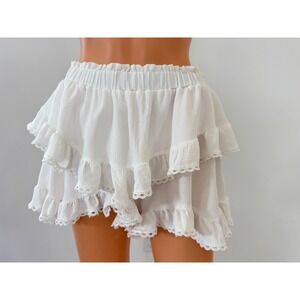 White Tiered Ruffle Mini Shorts Crochet Lace Trim Elastic Waist High Rise Skort